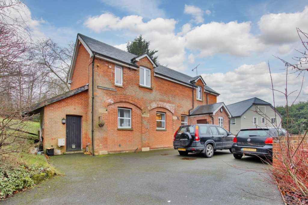 Cobblestone Mews, Mill Farm Close, Tunbridge Wells